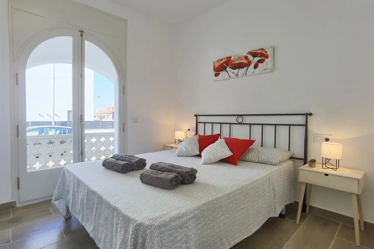 Leon Inmo Apartment Aroa - 15769 Empuriabrava Spanien